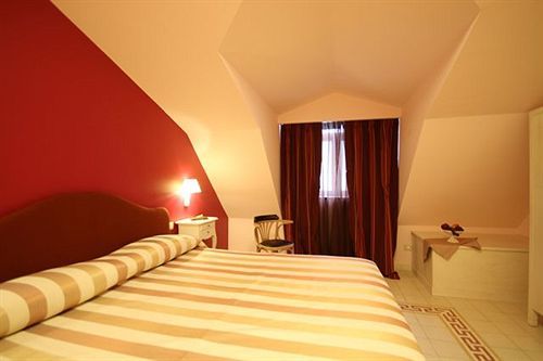Palace Hotel Una Nuova Strada Nocera Terinese Dış mekan fotoğraf