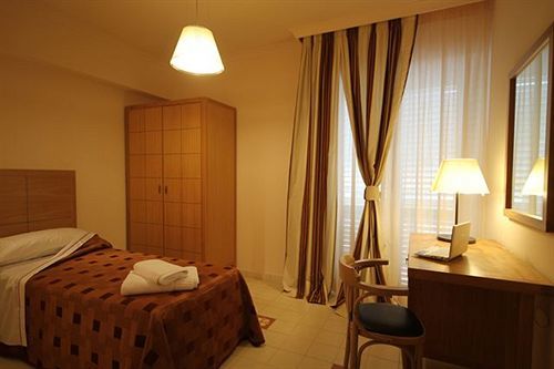 Palace Hotel Una Nuova Strada Nocera Terinese Dış mekan fotoğraf